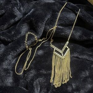 Elegant Silver Fringe Necklace